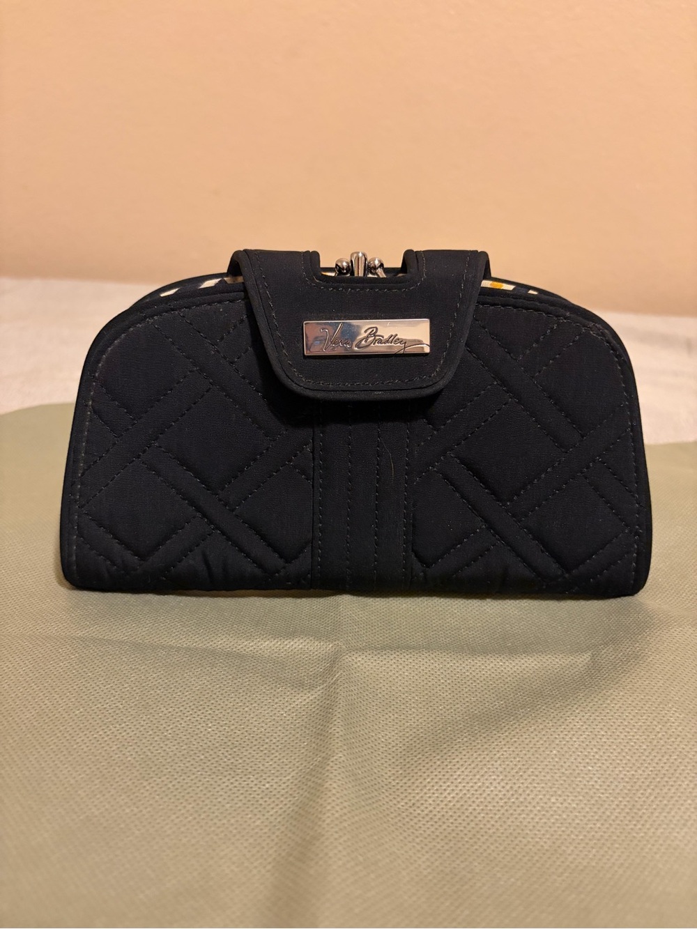 Vera Bradley Kiss n Snap Wallet Classic Black Quilted Double Kiss Lock Clutch